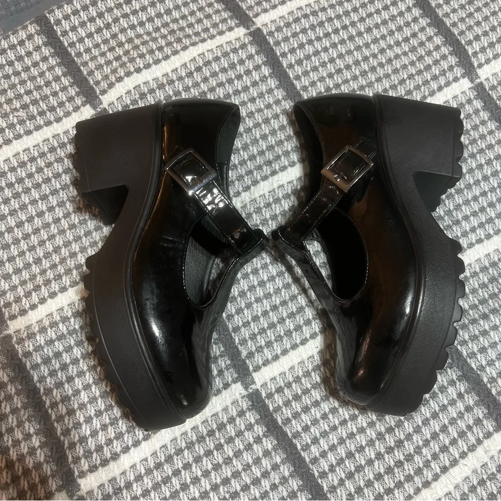 Nasty Gal Black Patent T Strap Platforms 6